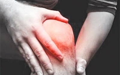 Vì sao bệnh xương khớp gia tăng vào mùa lạnh?