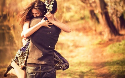 10 khoảnh khắc tuyệt vời cho một cái ôm