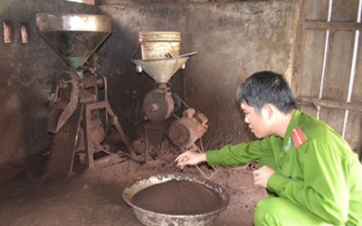 'Kinh hoàng' cà phê từ bắp, đậu nành và hóa chất lạ