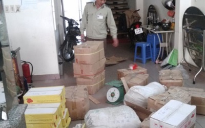 Thu giữ gần 400kg 'đặc sản Đà Lạt' gắn nhãn Trung Quốc