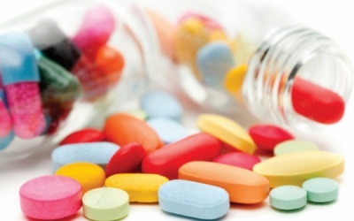 Hai công ty dược bị đình chỉ vì cung cấp hồ sơ sai