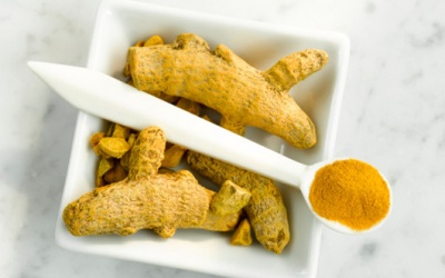 Tại sao phụ nữ sau sinh nên dùng nghệ?