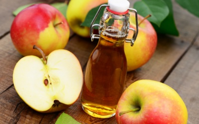 Infographic: Công dụng của giấm táo trong thanh lọc thận