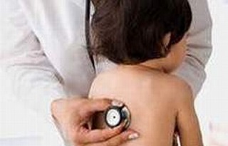 Bệnh viêm phổi có lây không?