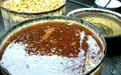 Rùng mình mứt Tết - Ai dám ăn?