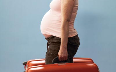 Bà bầu có nên đi máy bay?