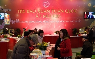 Hội báo Xuân 2015: Đậm sắc văn hóa Việt