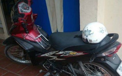 Giải cứu thành công chàng trai nhảy cầu Chương Dương tự tử