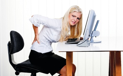 Khắc phục thoái hóa đốt sống lưng bằng cách nào?