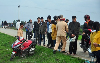 6 người bị thương nặng trên đường đi chúc Tết