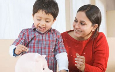 Dạy con ứng xử với tiền lì xì Tết