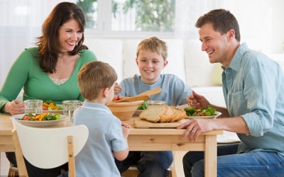 Người Anh chỉ dành 41 phút mỗi ngày để ăn