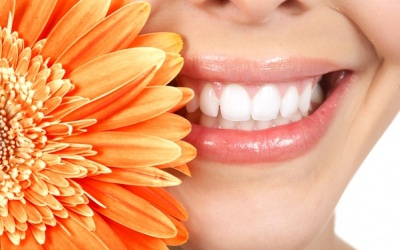 15 mẹo tạm biệt hàm răng ố vàng cực kỳ đơn giản