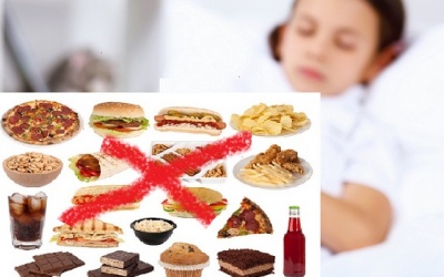 Top thực phẩm cần tránh xa khi bị sốt