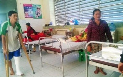 Bệnh nhân bức xúc vì bệnh viện bẩn