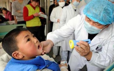 Gia tăng số trẻ mắc sốt xuất huyết, tay chân miệng