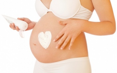 Video: Bà bầu dùng mỹ phẩm cần lưu ý!