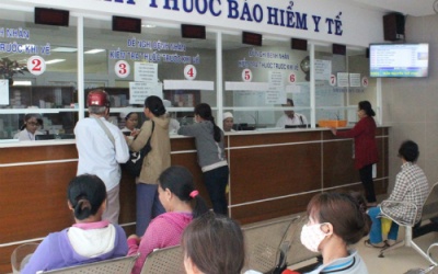 Tăng viện phí, người không có thẻ bảo hiểm thiệt thòi