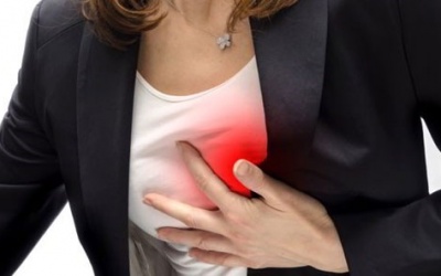 Vì sao bệnh tim mạch thường ghé thăm phụ nữ mãn kinh?