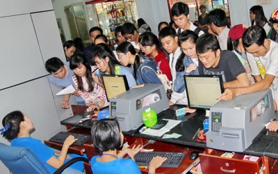 ​Khan hiếm vé tàu dịp lễ 30/4