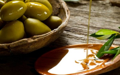 10 loại tinh dầu trái cây tốt nhất cho da