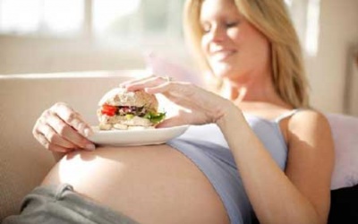 Béo phì khi mang thai ảnh hưởng tới mẹ và bé thế nào?