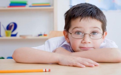 Biện pháp đơn giản cải thiện thị lực cho trẻ