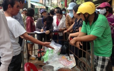 Cấm tiệm bánh mì gây ngộ độc thực phẩm bán hàng