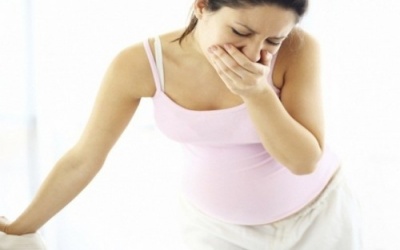 Buồn nôn khi mang thai: Dùng thuốc thế nào?