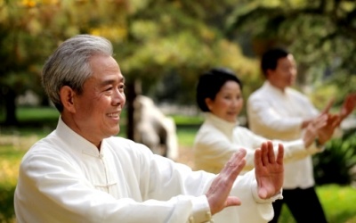 Cách tập luyện tốt nhất cho người bị viêm khớp