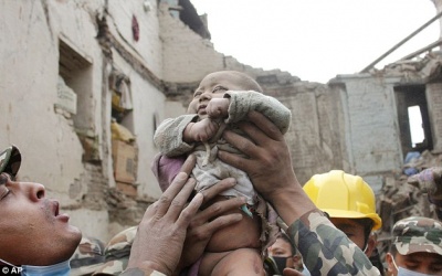 Những phép màu kỳ diệu sau thảm họa động đất ở Nepal