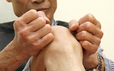 Cách giảm đau do viêm khớp