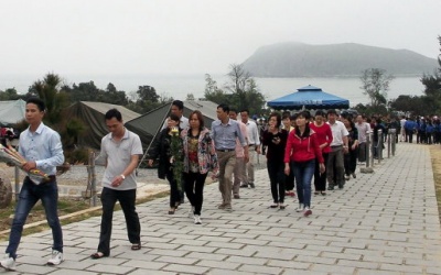 Hơn 3.000 người viếng Đại tướng Võ Nguyên Giáp  