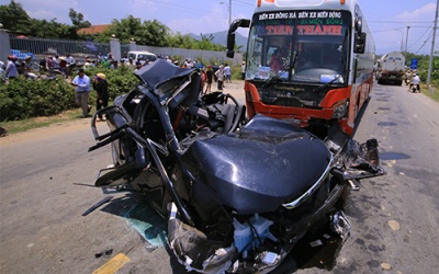Nạn nhân thứ 7 vụ xe Camry bị tông bẹp dúm tử vong
