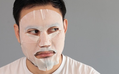 Những lỗi làm đẹp ngớ ngẩn của 'mày râu'