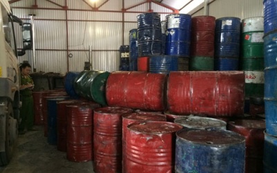 100.000 lít mỡ bẩn đã bị tuồn vào bếp ăn công nghiệp?