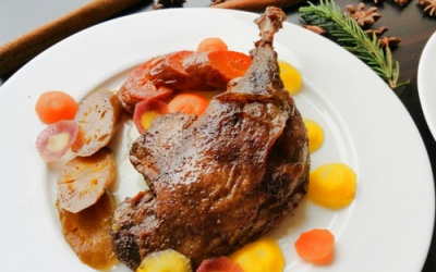 Đùi vịt om kiểu Pháp ngon khó cưỡng