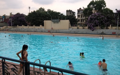 Nguy cơ mắc hàng loạt bệnh vì nước hồ bơi