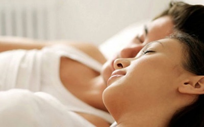 Làm hòa bằng 'chuyện ấy' có hại gì không?