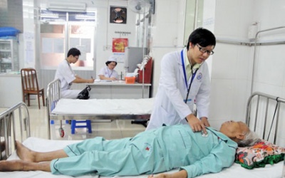 Nắng nóng - “bạn đồng hành” của đột quỵ