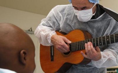 Khi âm nhạc là “liều thuốc”