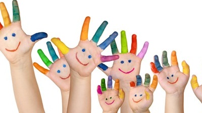 Nên rèn trẻ tự kỷ biết tự chăm sóc mình