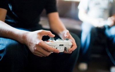 Mắc Alzheimer vì ham mê video game