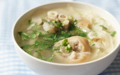 Ăn chân giò có lợi sữa không?