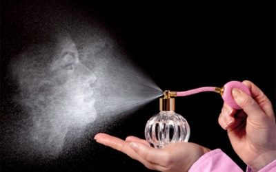 Video: Mang thai, hãy tránh xa nước hoa!