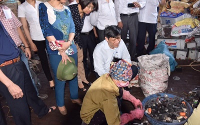 Sẽ di dời 13 hộ dân làm nghề tái chế chì ra khỏi thôn Đông Mai