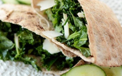 Bánh mỳ Pita cải xoăn - bạn đã thử chưa?