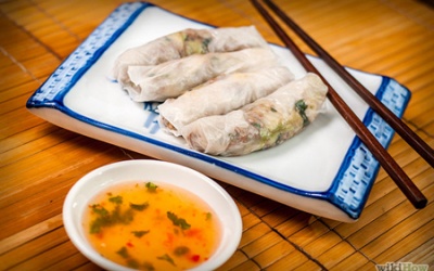 Biến tấu món bánh tráng cuốn thịt heo... hấp