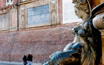 10 công trình nghệ thuật có kiến trúc khiếm nhã khiến người xem đỏ mặt