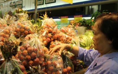 Mùa vải 2015: Siêu thị Co.opmart sát cánh cùng nông dân trồng vải